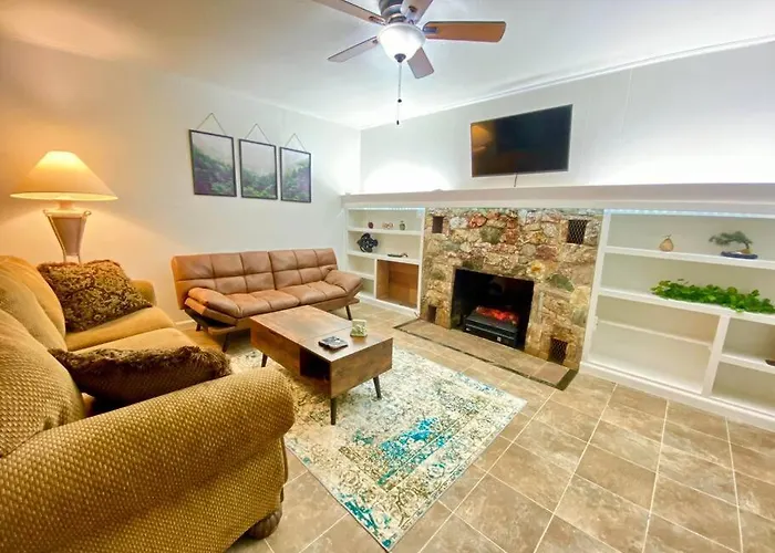 Home Sweet Home In Grass Valley